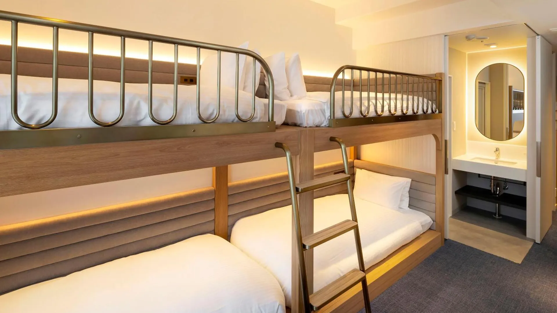 Hotel Comento Yokohama Kannai Japan