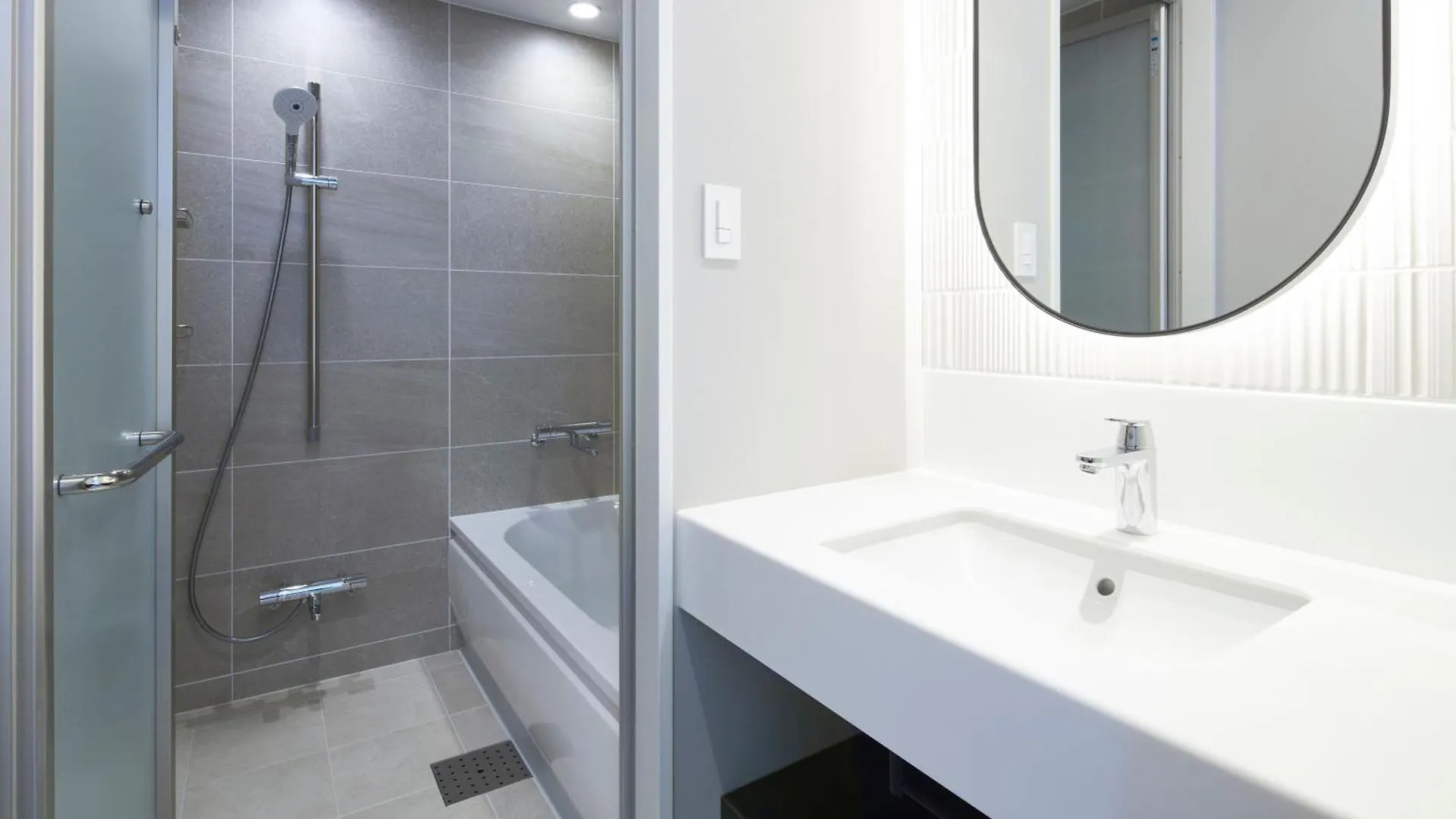 Hotel Comento Yokohama Kannai  Γιοκοχάμα