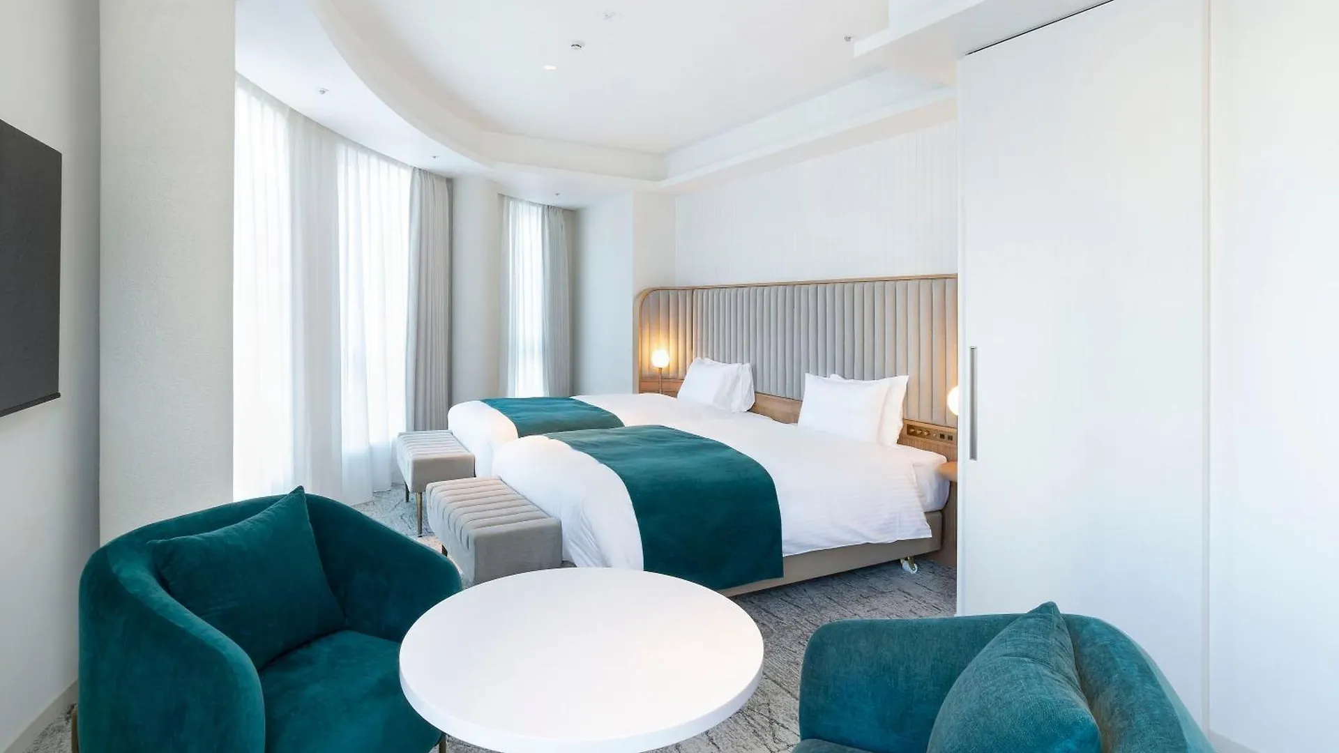 Hotel Comento Yokohama Kannai
